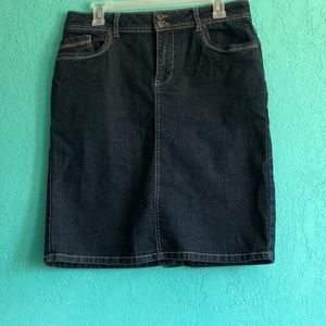 Woman’s Jean skirt